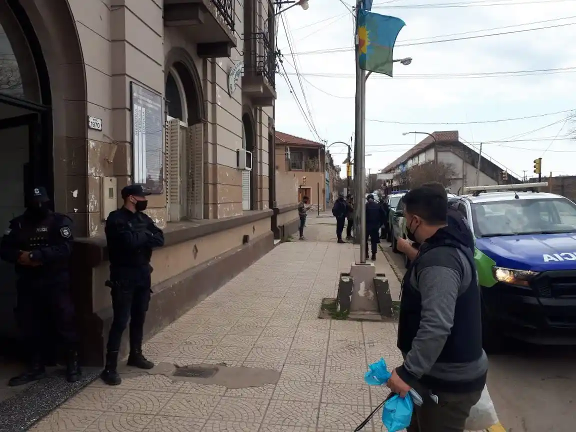 Ordenan trasladar detenidos de la Comisaría al Penal y que el Ministerio de Seguridad acondicione los calabozos