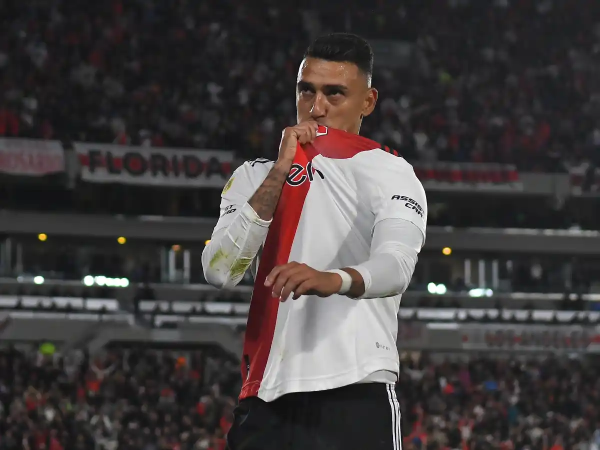 River volvió a golear y se aleja como líder