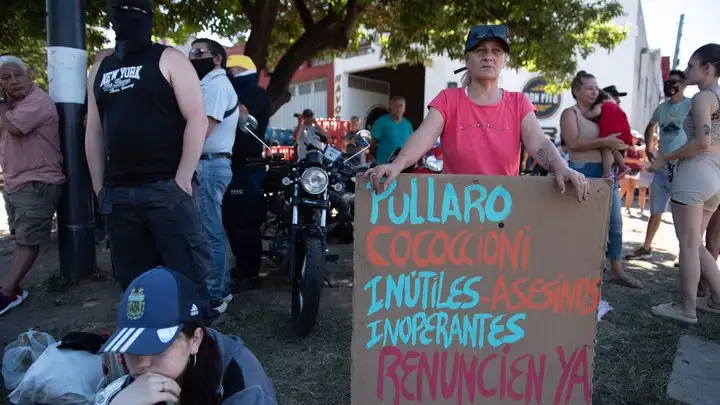 Protestas policías en Santa Fe