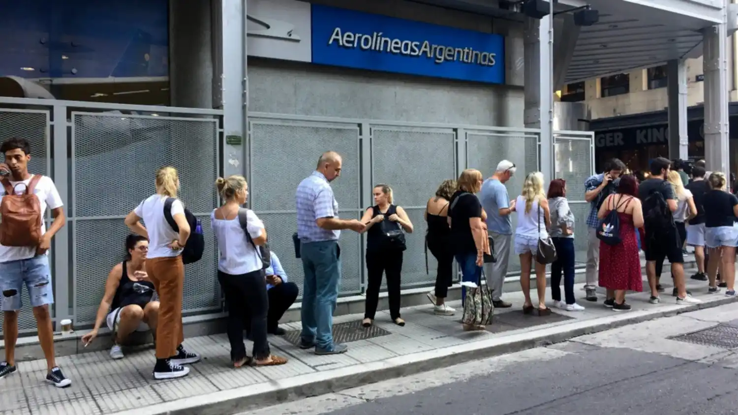 Coronavirus en Argentina: el Gobierno nacional coordina la repatriación de argentinos en el exterior