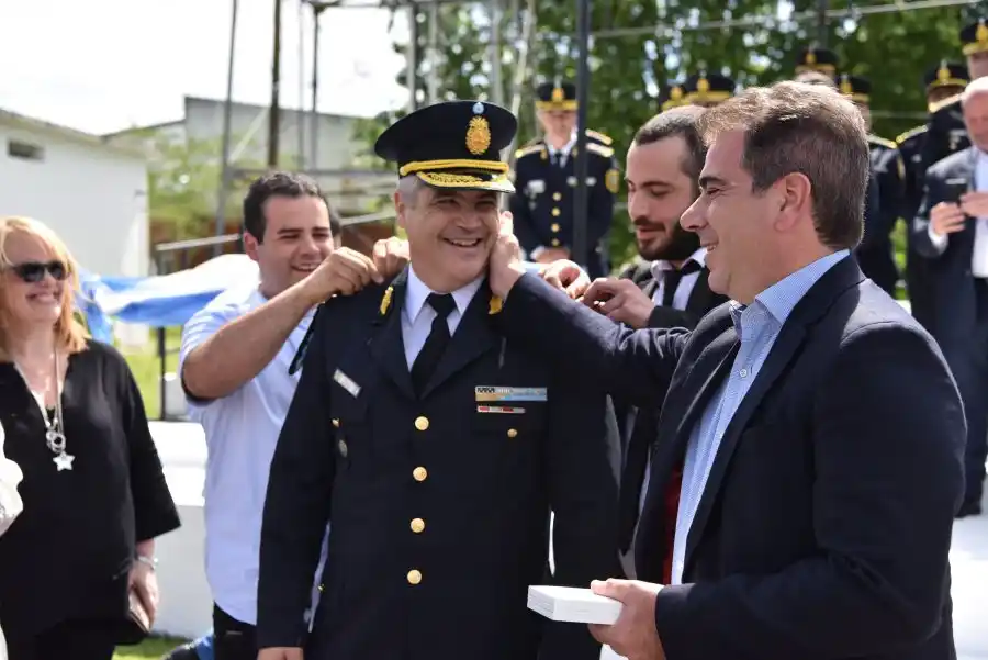 Ritondo puso en funciones formalmente al Jefe y subjefe de la Bonaerense