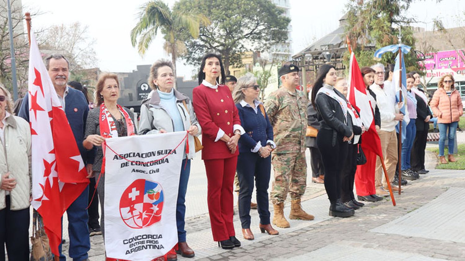 Celebración de la Fiesta Nacional Suiza en Concordia, en Plaza 25 de Mayo