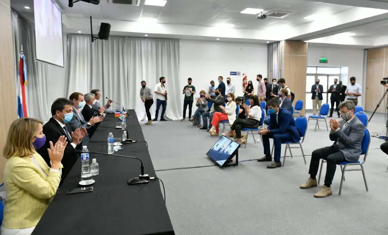 Habrá un centro logístico y de desconsolidación de cargas de la ciudad de Victoria