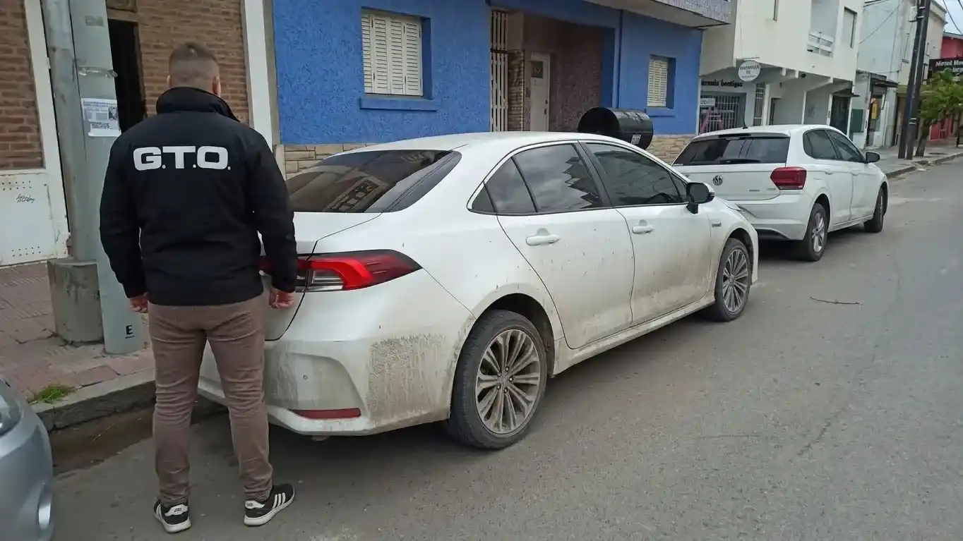 El auto recuperado por la policía