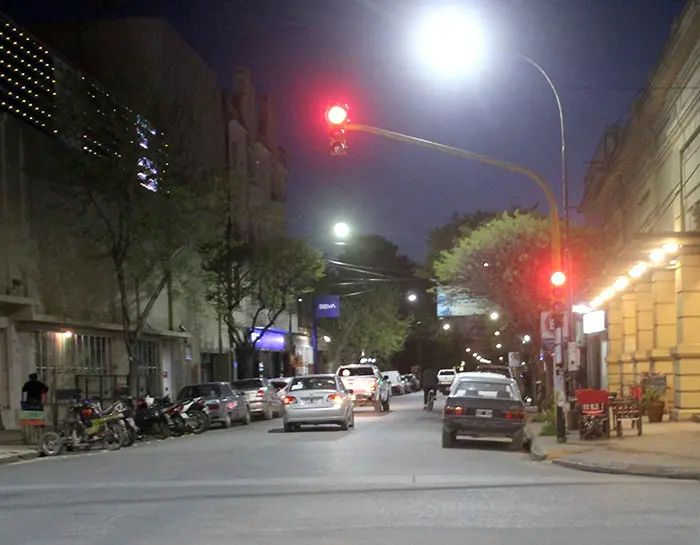 Hay que renovar el alumbrado público