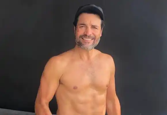 Los memes que dejó la «muerte» de Chayanne