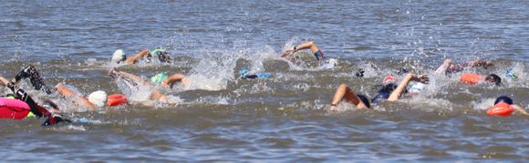 Hoy se realiza la prueba de Aguas Abiertas Concordia-Puerto Yeruá
