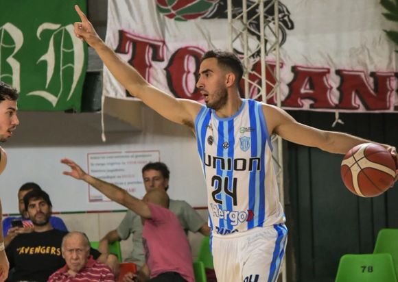 Unión volvió a tener una baja noche ofensiva y perdió en Junín