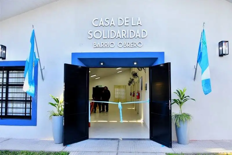 Insfrán inauguró la Casa de la Solidaridad del 
Obrero, llegando así a la decimosegunda del año