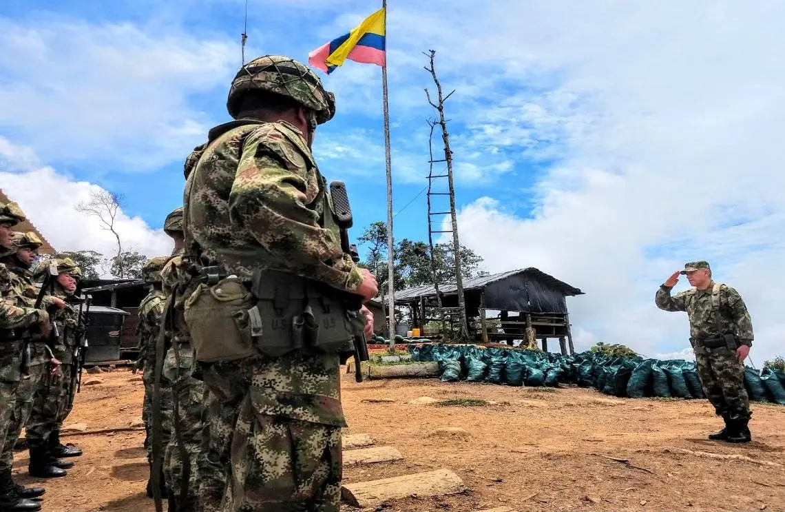 Asesinan a dos militares dentro de un batallón y en extrañas circunstancias