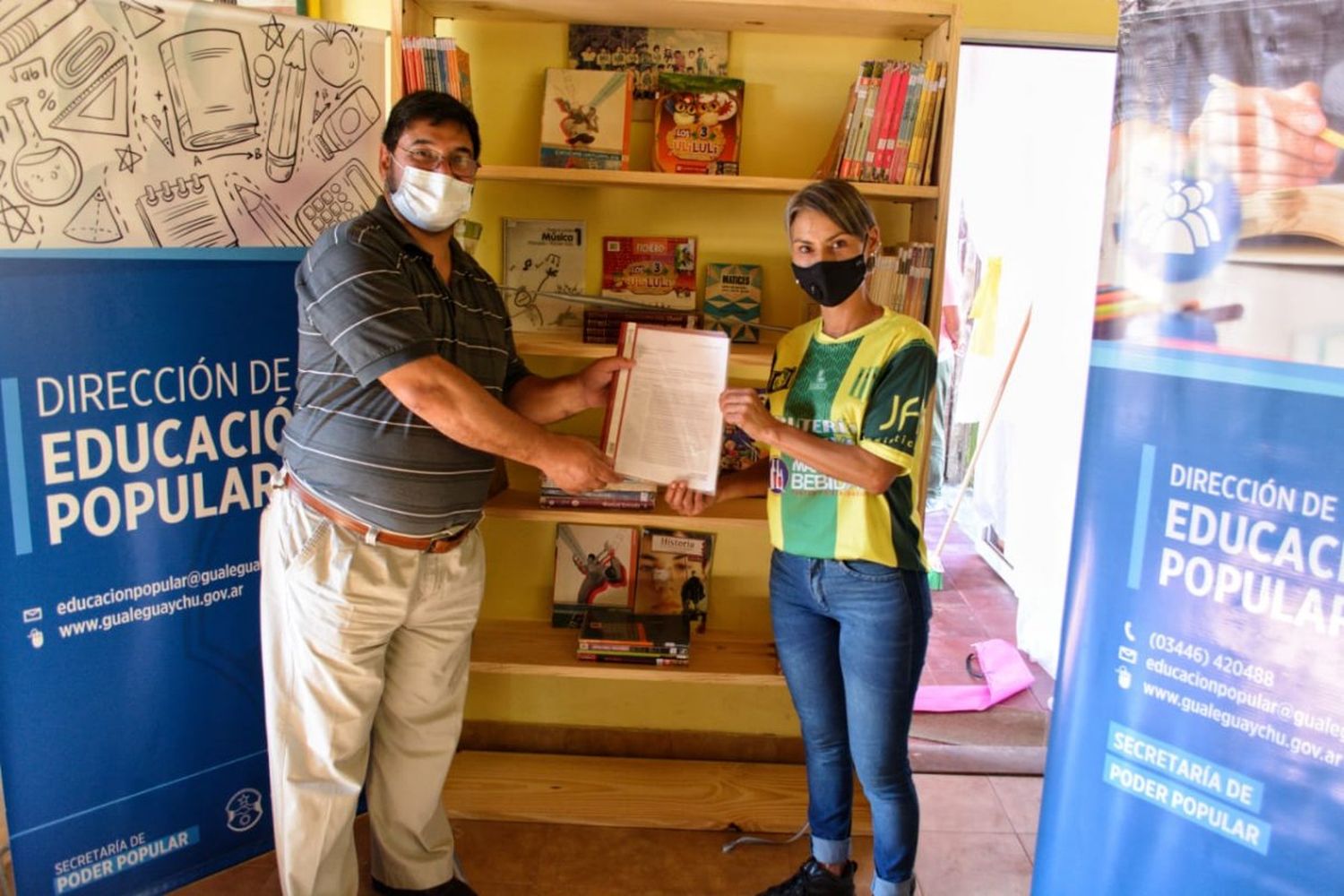 Se inauguró la primera "Biblioteca Popular Barrial"