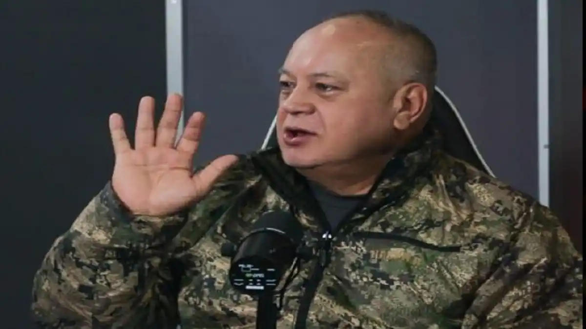 CABELLO le da con todo a la oposición: «Capriles negoció para que le levantaran la inhabilitación»