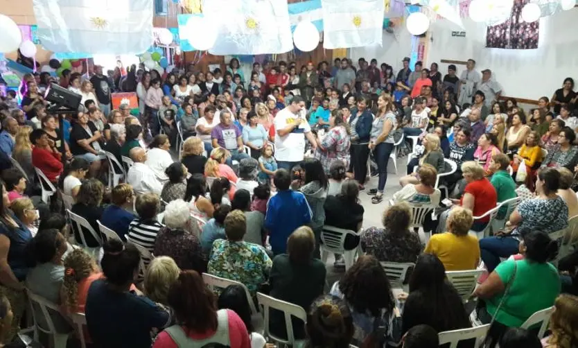 Vivas en el acto que se desarrolló en Manuel Alberti.