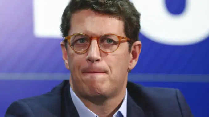 Hospitalizan al ministro de Ambiente de Brasil en medio de crisis amazónica