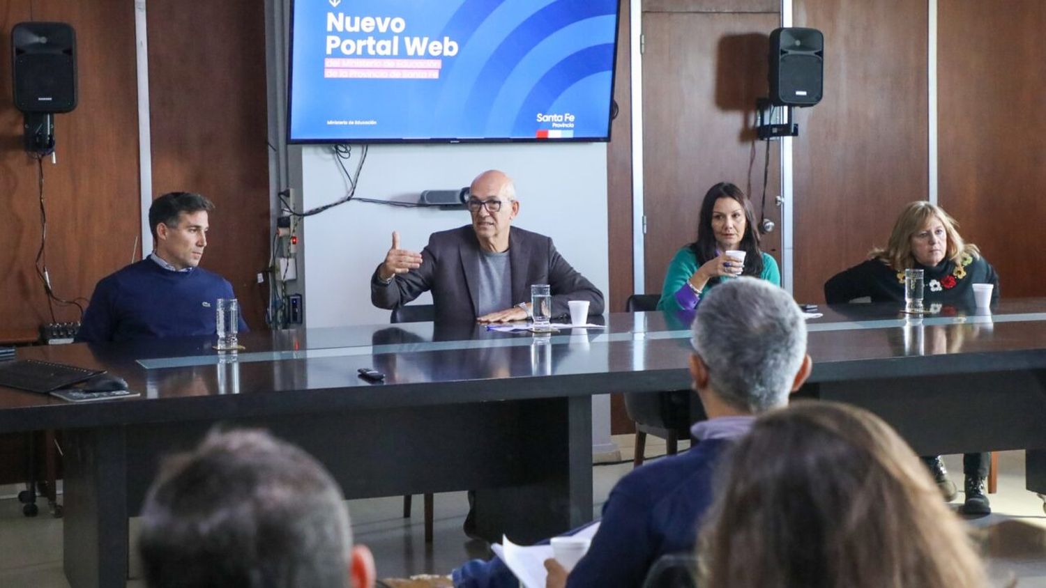 El Ministerio de Educación presentó su nuevo portal de acceso único