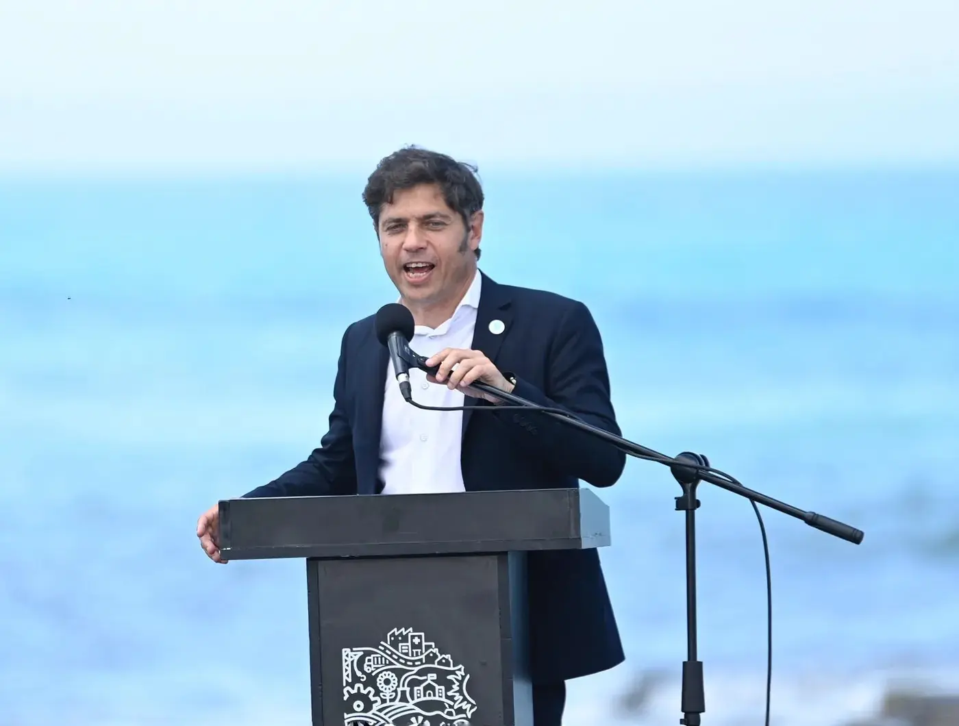 El Gobernador retoma su agenda por los municipios bonaerenses.