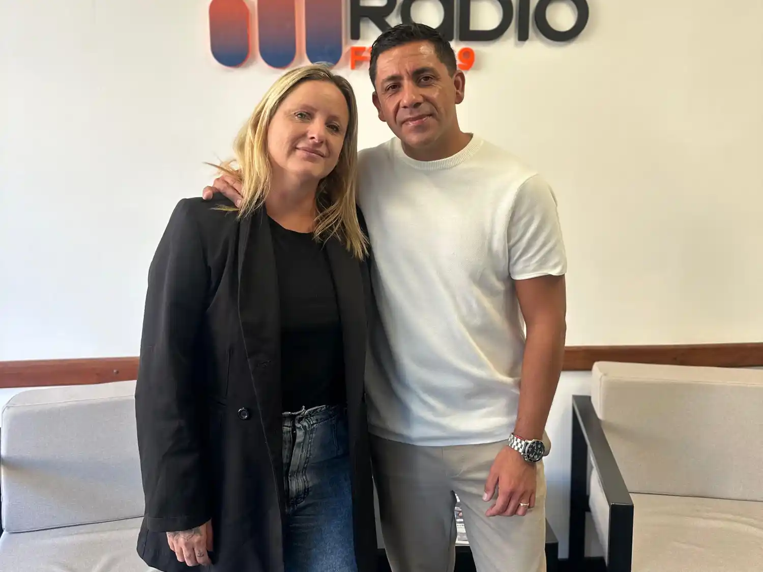 Melina y Fernando Vera, en Ecos Radio