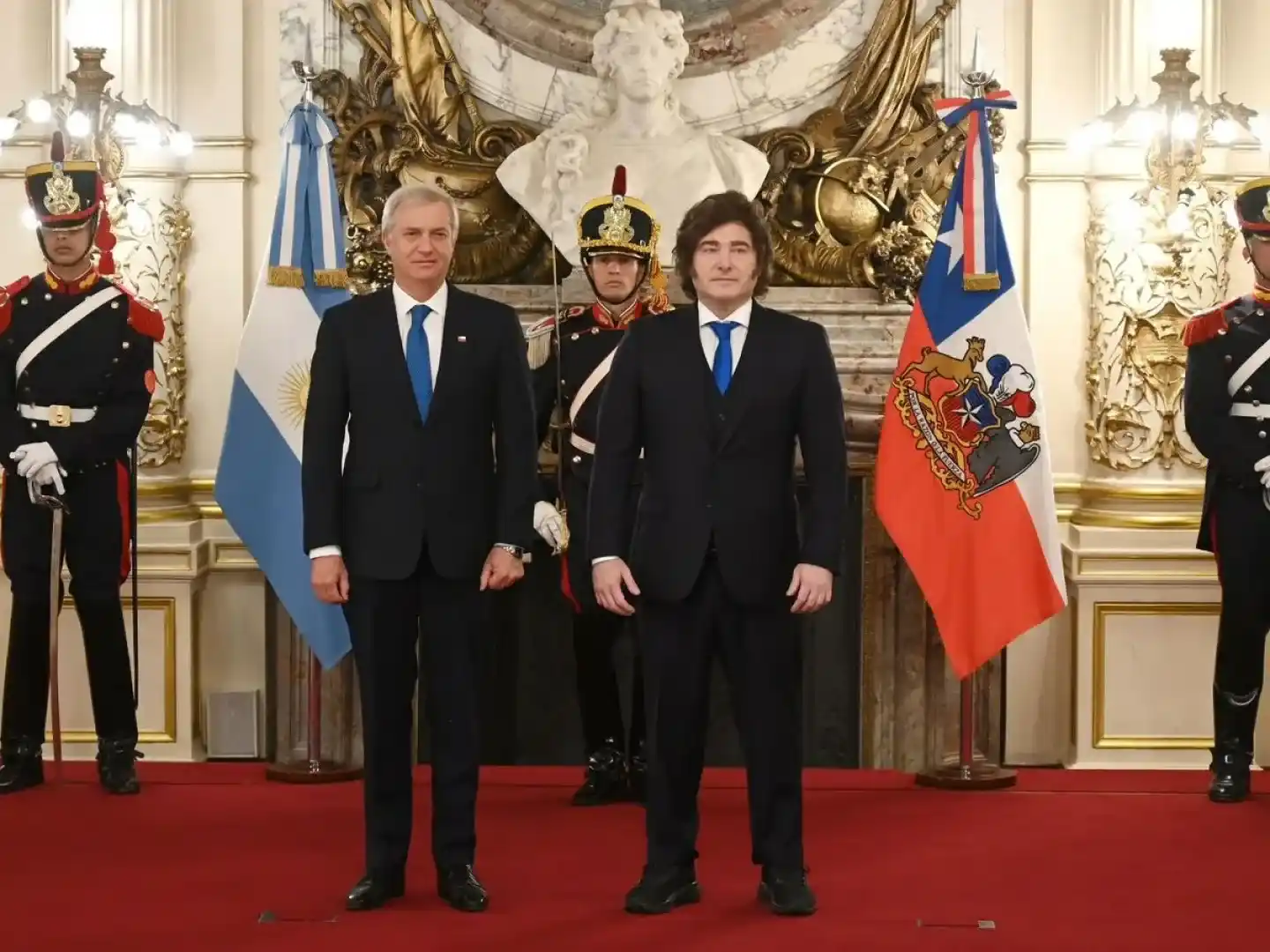 El presidente chileno José Antonio Kast fue recibido por Javier Milei.