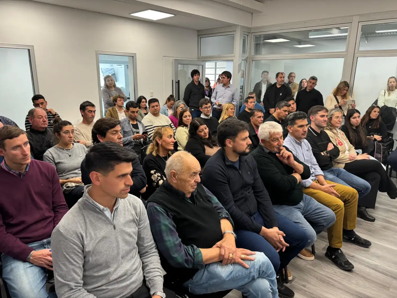 Intendentes y presidentes comunales