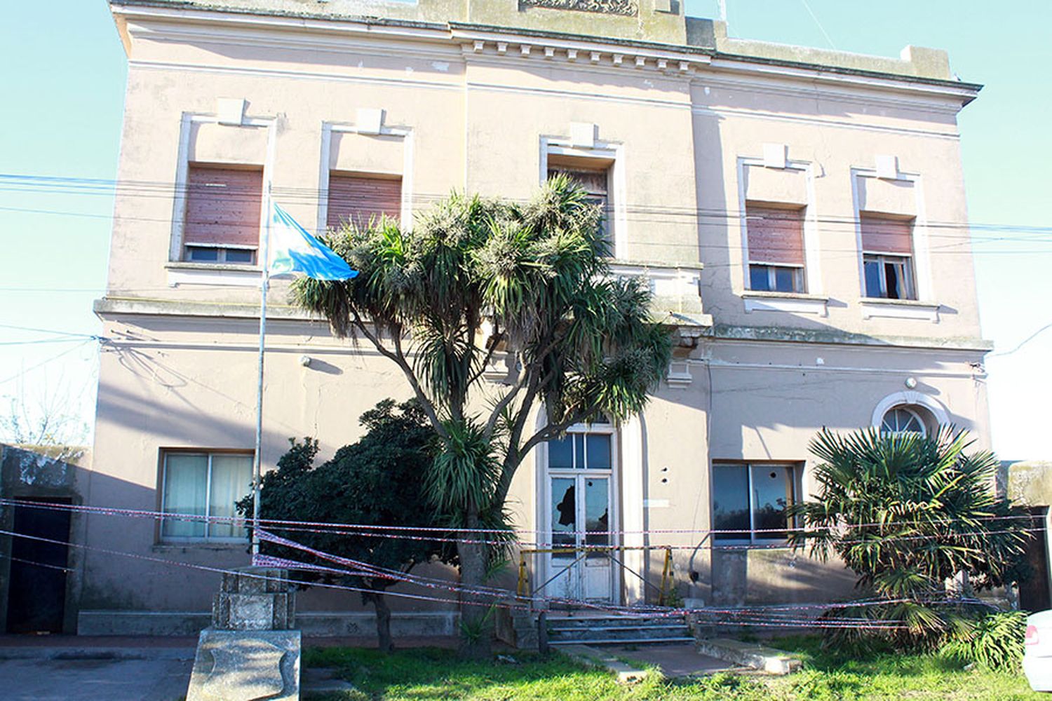 Instalarán contenedores para mejorar la comisaría de Quequén