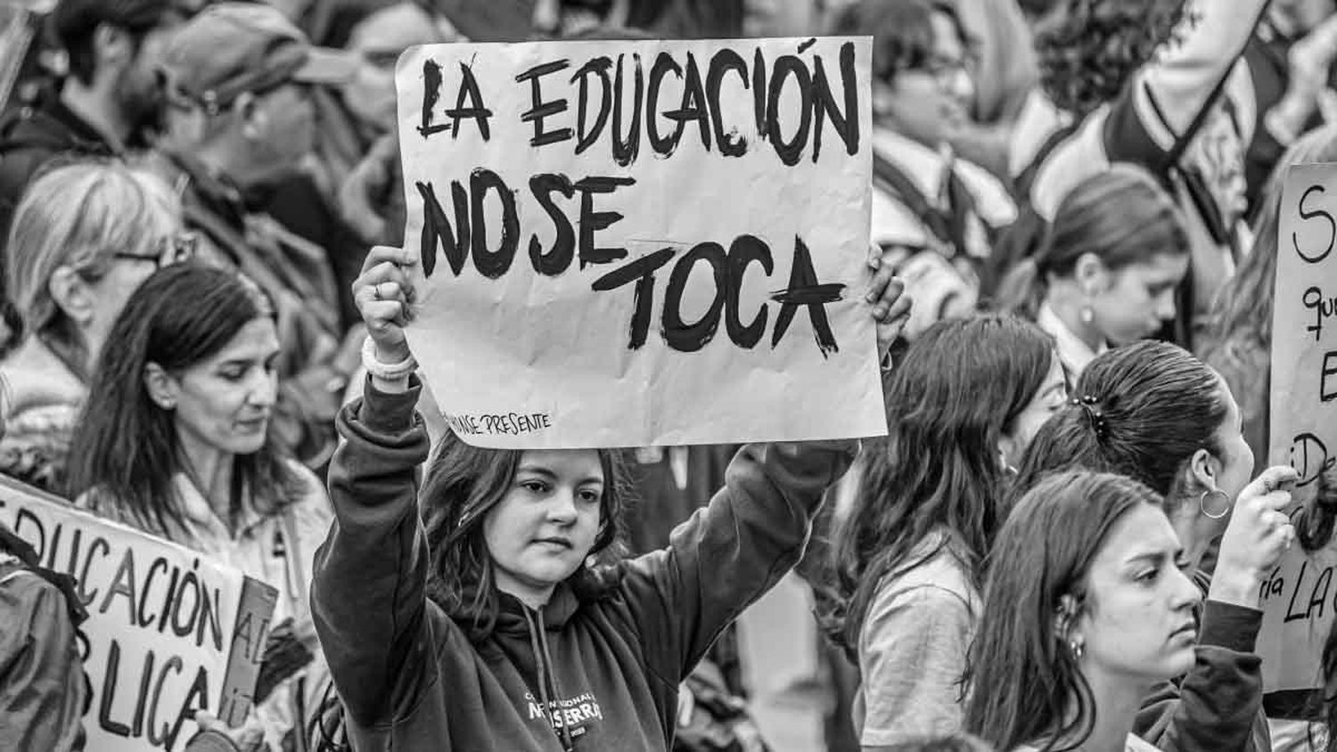 Desde el PJ dijeron que “el veto de Milei es un ataque a la educación pública”