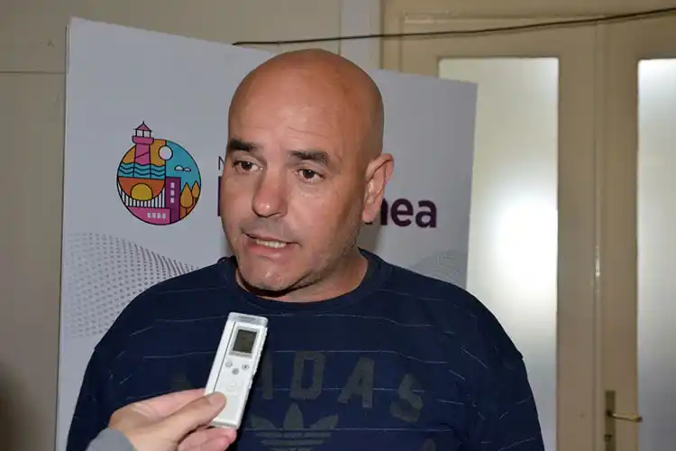 “Ya han empezado a trabajar y en 90 días tendríamos gas”