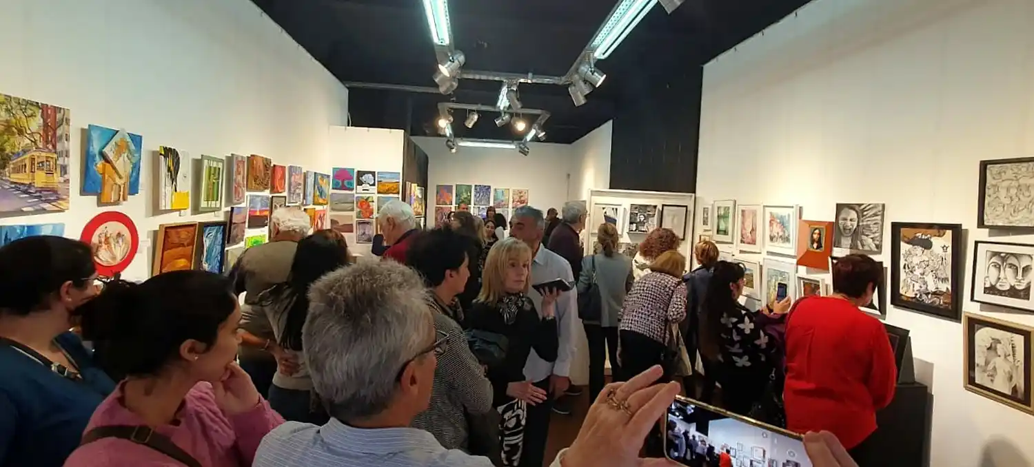Beatriz Vallaro obtuvo el segundo premio en un concurso nacional de arte