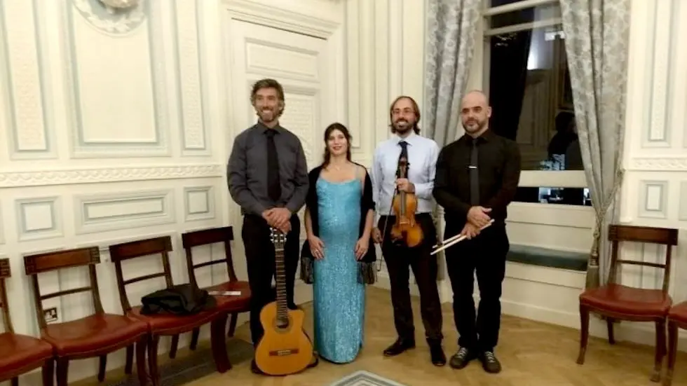De Necochea al Mundo. La Chacarera de San Martín, presentada en Inglaterra, por Germán Ceferino Marino Chamoux