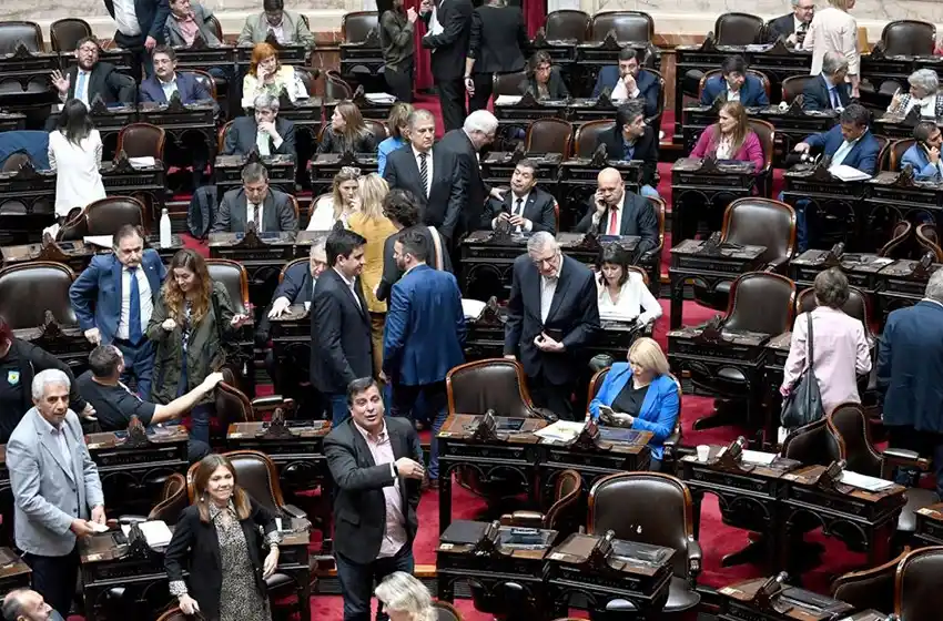 Federico Glustein, economista: "La política por ahora no está pagando ningún ajuste"