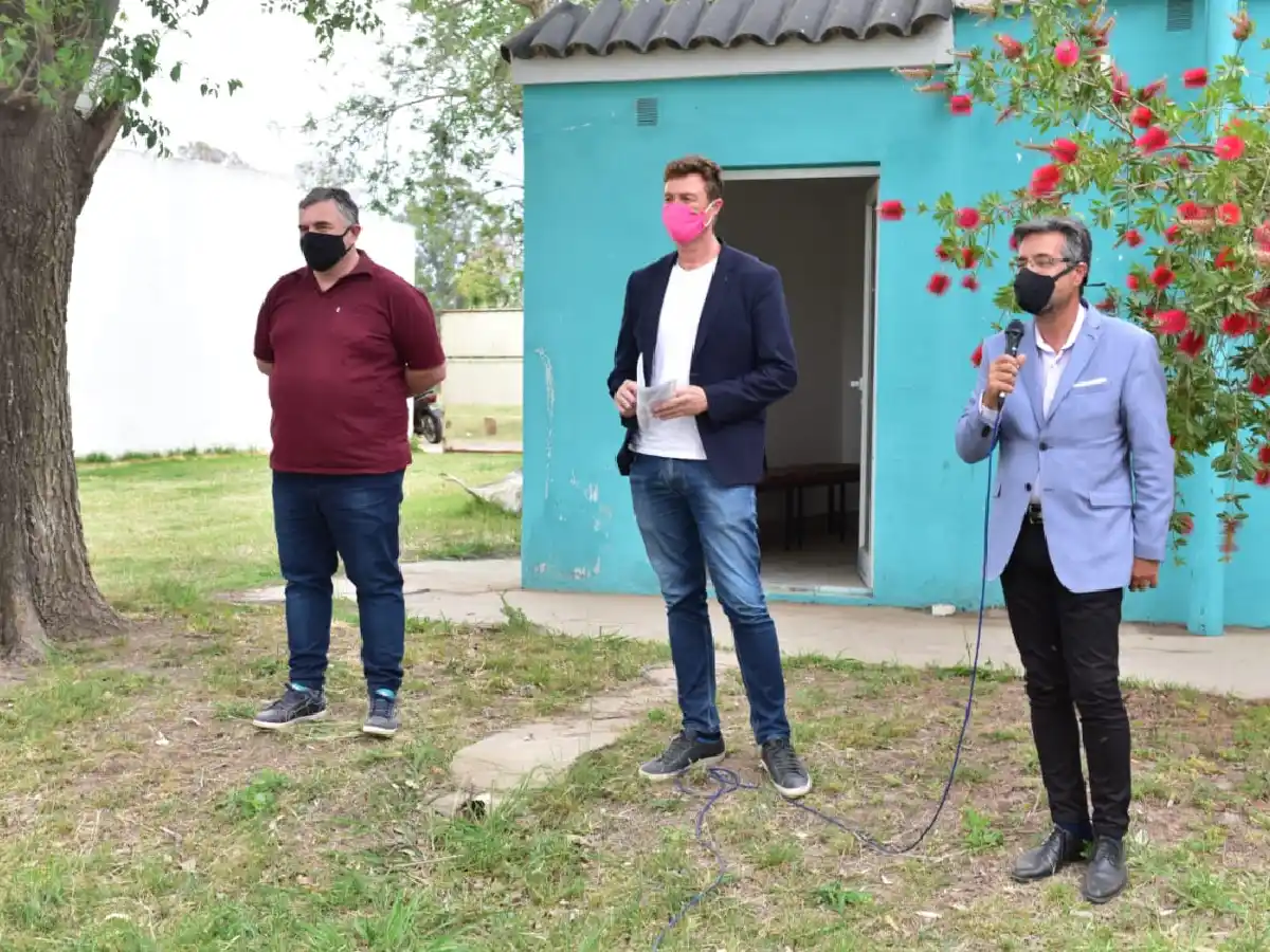 Plaza San Francisco recibió aporte económico para obra de agua: el municipio pidió cuidar el recurso 