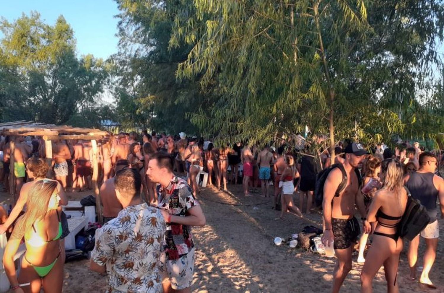 Desborde de fiestas clandestinas en el Delta entrerriano