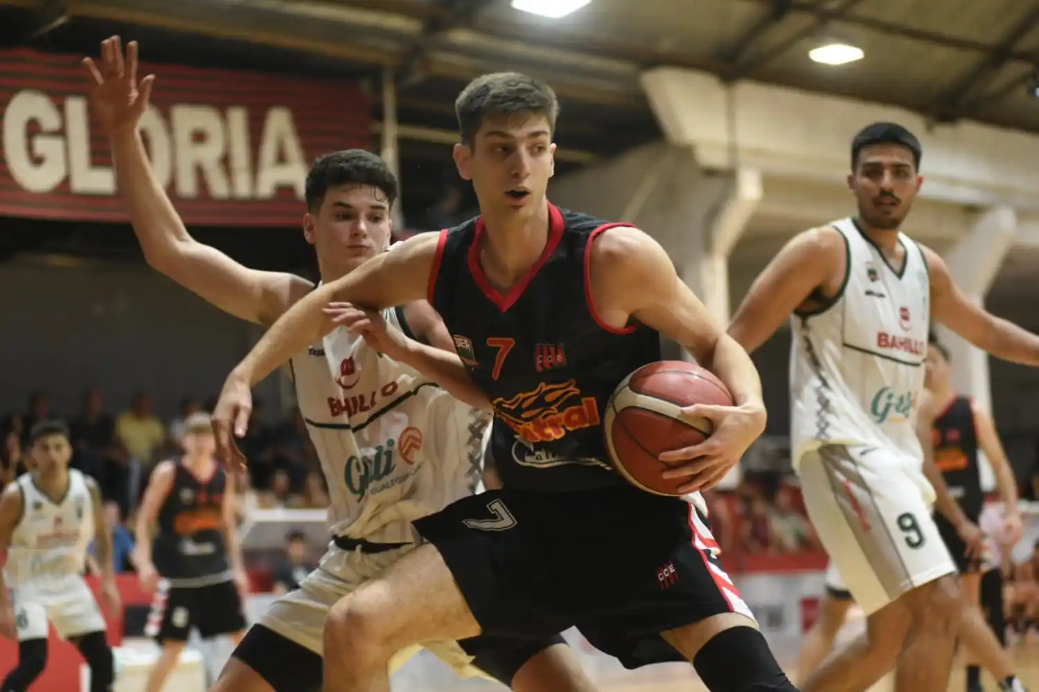 Central Entrerriano, Racing y Neptunia tienen sus planteles casi confirmados para el 2023