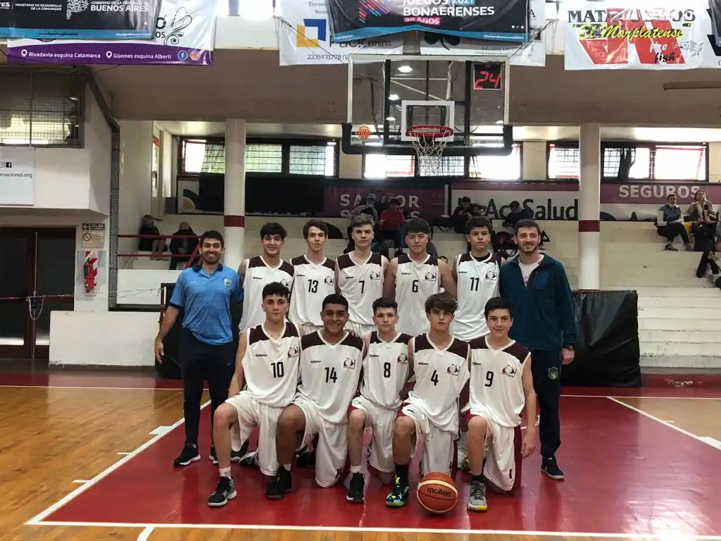 Tandil se impuso por un doble.