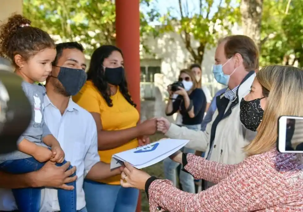 Construirán 100 viviendas en Victoria
