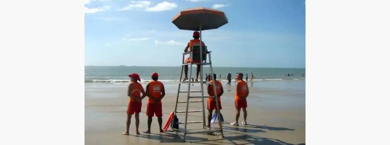 Extender el servicio de seguridad en playas: avanzó en el HCD tras un acalorado debate