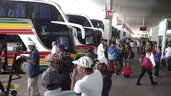 El Gobierno subsidiará a empresas de transporte de larga distancia