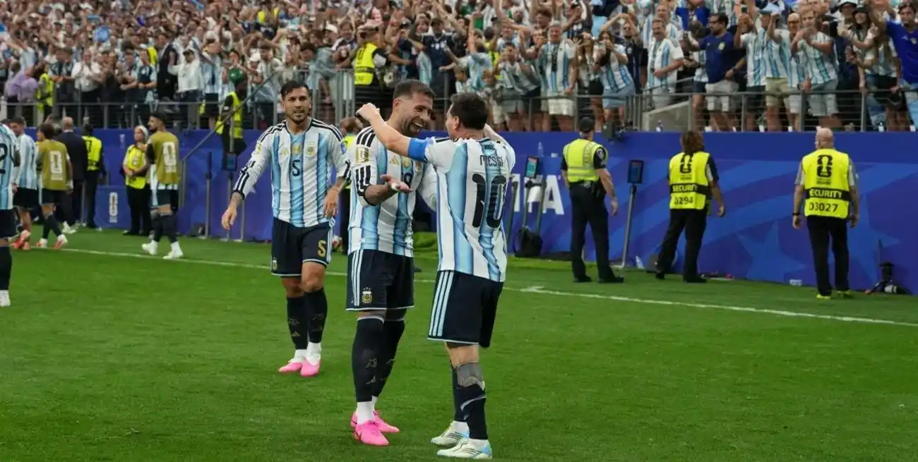 Messi, tras otra noche histórica: “Ya le dimos varias alegrías a la gente, pero intentaremos darle una más”