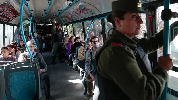 Córdoba: choferes levantan el paro para intentar negociar reincorporaciones