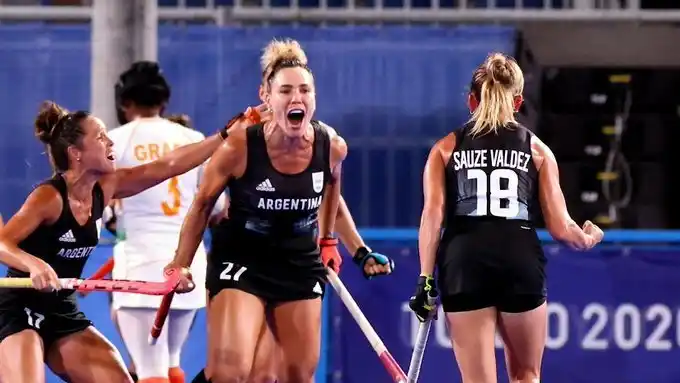 Las Leonas superaron a India y jugarán el partido por la medalla dorada del hockey sobre césped 