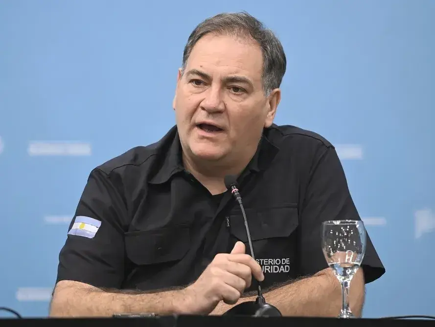 El ministro de Seguridad bonaerense, Javier Alonso, habló de los avances de la investigación por el triple femicidio de Florencio Varela.