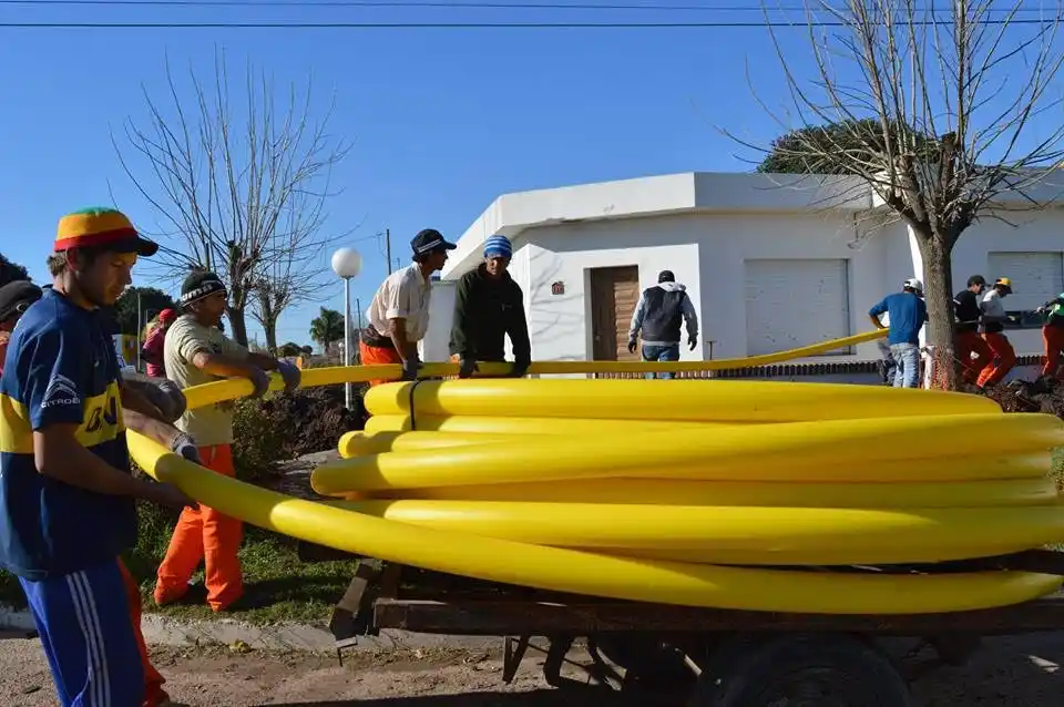 Comenzó la segunda etapa de extensión de la red de gas natural