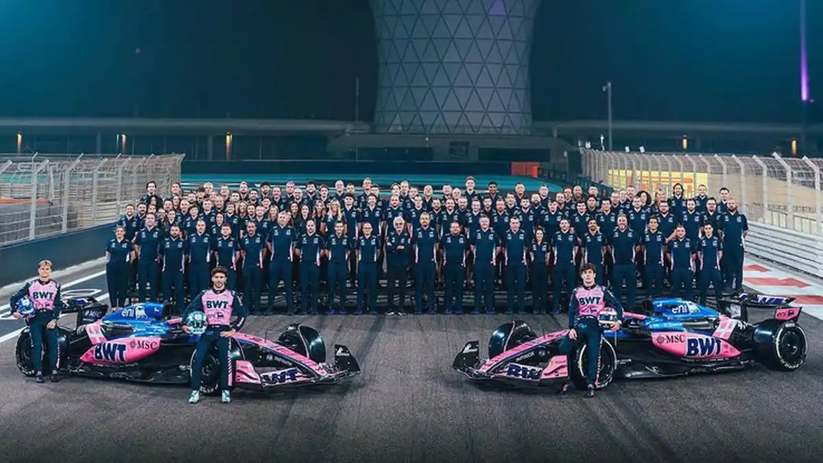 equipo alpine colapinto