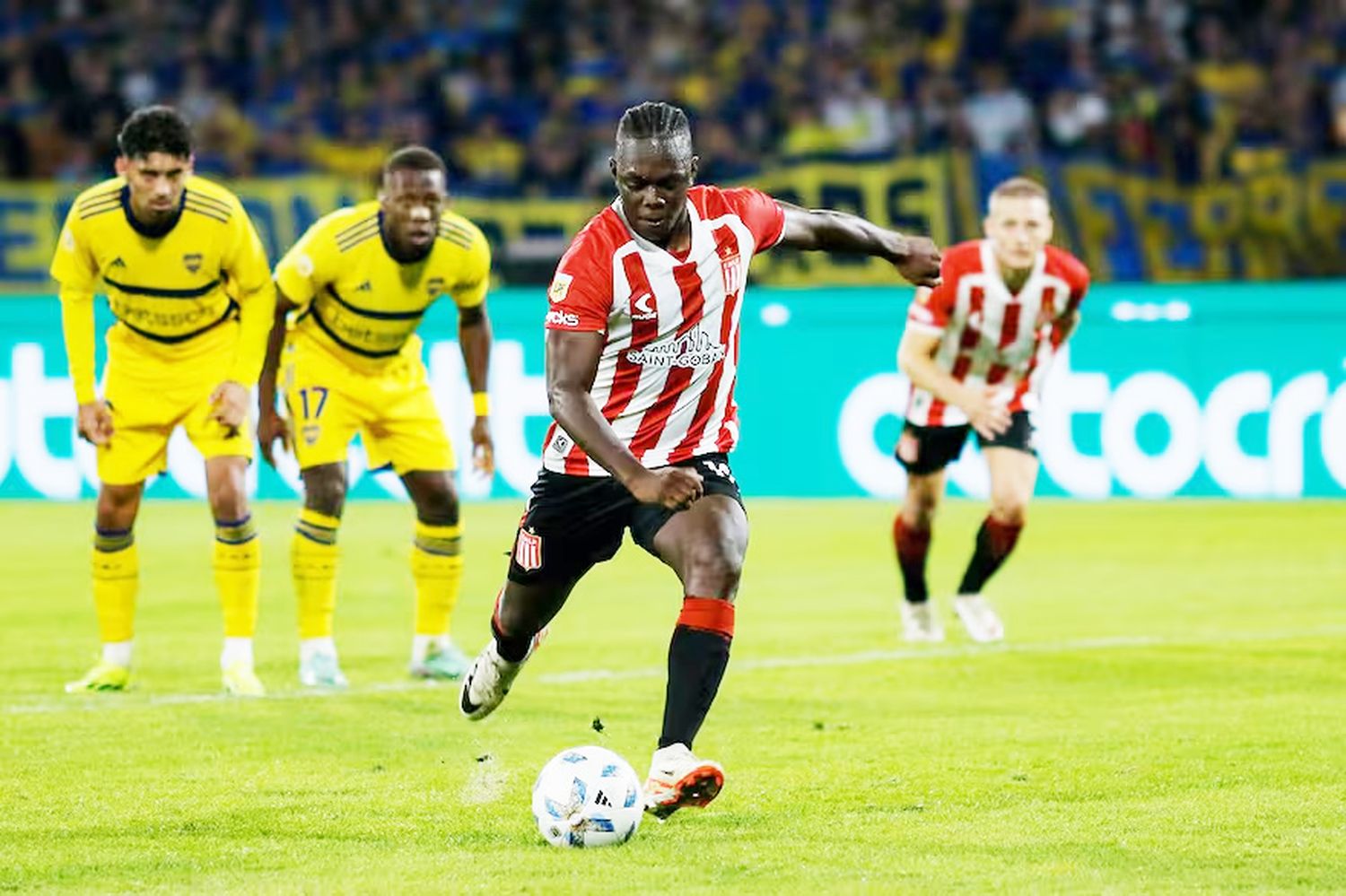 Estudiantes ante Vélez, por la final de la Copa de la Liga 2024