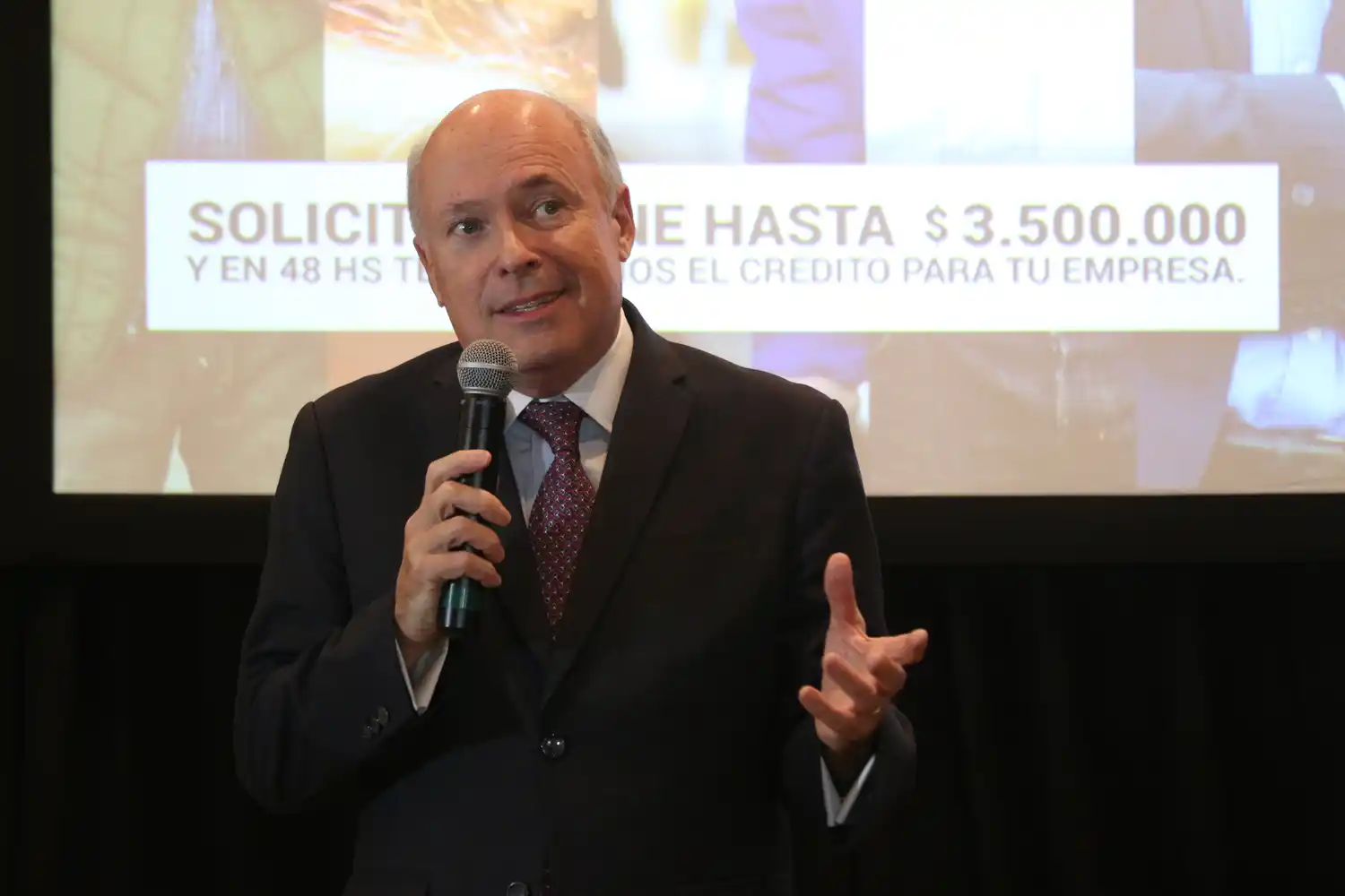 Se lanzó una aplicación para depositar cheques