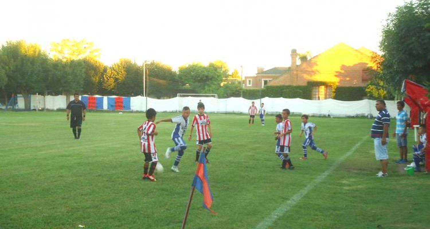 El Torneo de Verano  de la LDI tiene semifinalistas