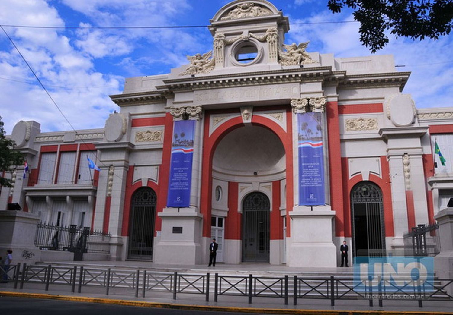 Una madre denunció que su hija estuvo a punto de ser secuestrada en Paraná