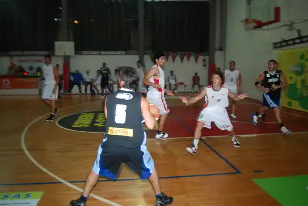 Juventud recibe a Neptunia 