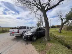 Se produjo un fuerte choque en el ingreso a Cerro Leones