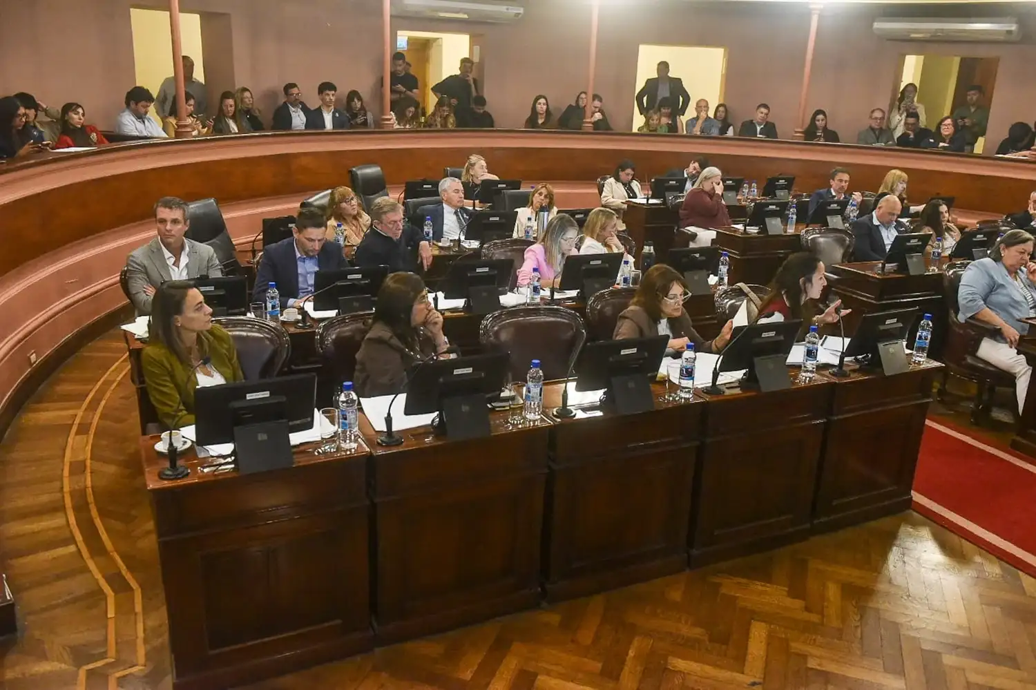 El PJ cuestionó la contratación de Teknofood para los comedores escolares de Entre Ríos