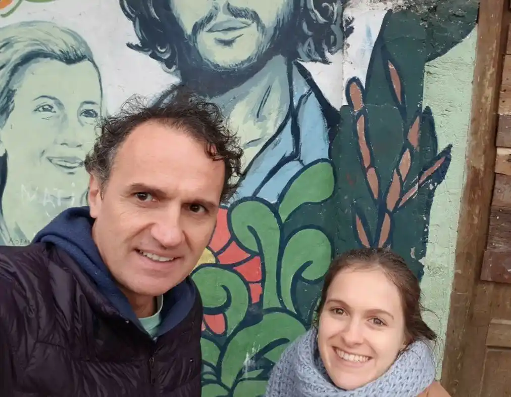 Ayer Katopodis anunció lenguaje inclusivo para su ministerio y hoy su hija presenta el libro "peronismo y feminismo"